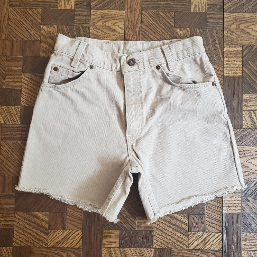Levi's High Waisted Shorts Vintage Tan